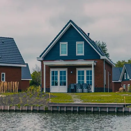 Sustainable Water With Dishwasher, By A Villa